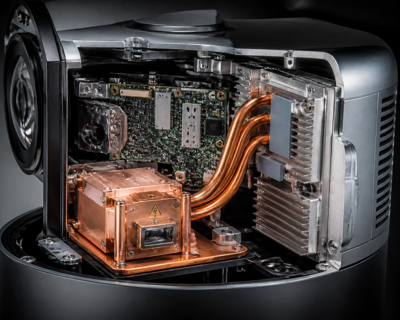 Sistema independente de heat pipe do módulo laser em câmera PTZ